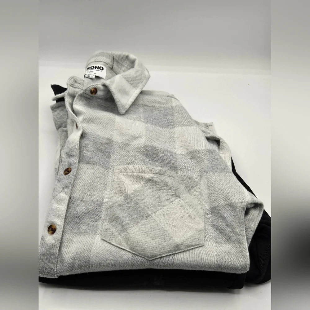 OLD NAVY & CI SONA Tops Sz Small Junior Active Fleece & Tunic Flannel